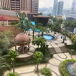 Jenet Service Suite At Times Square KL